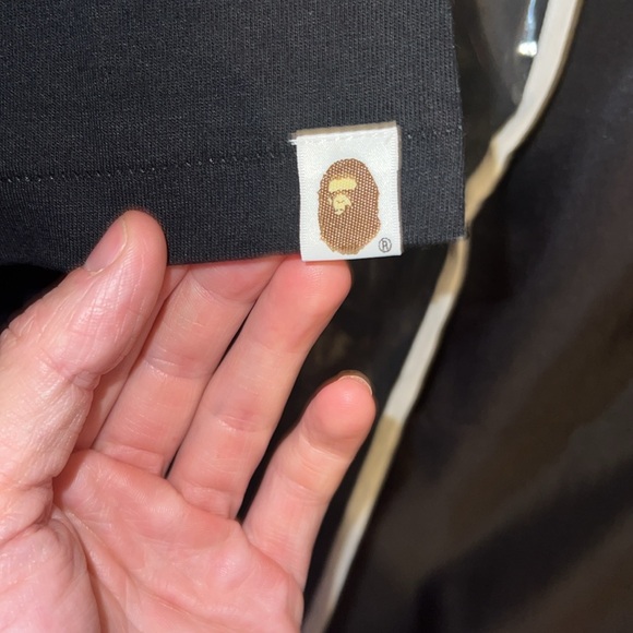 A BATHING APE - Picture 3 of 13